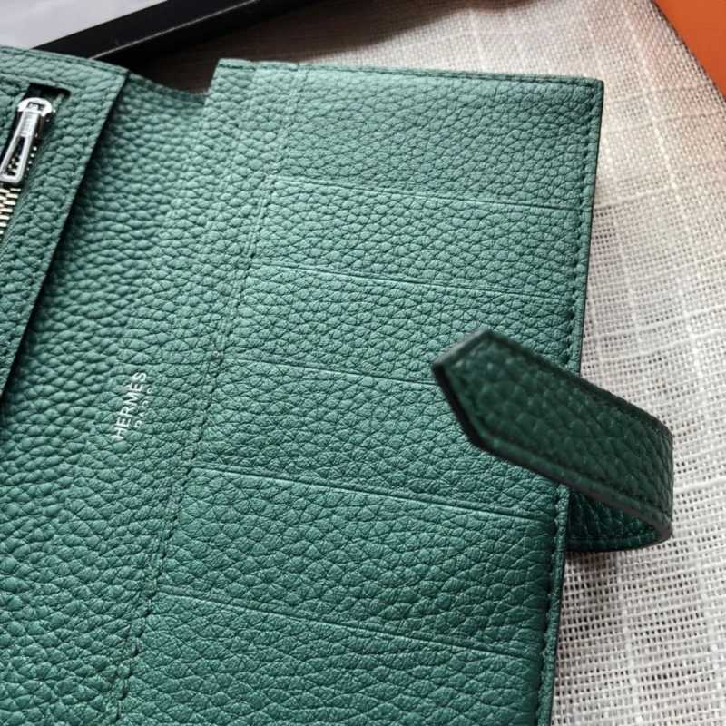 H**me5 wallets 4197-0266