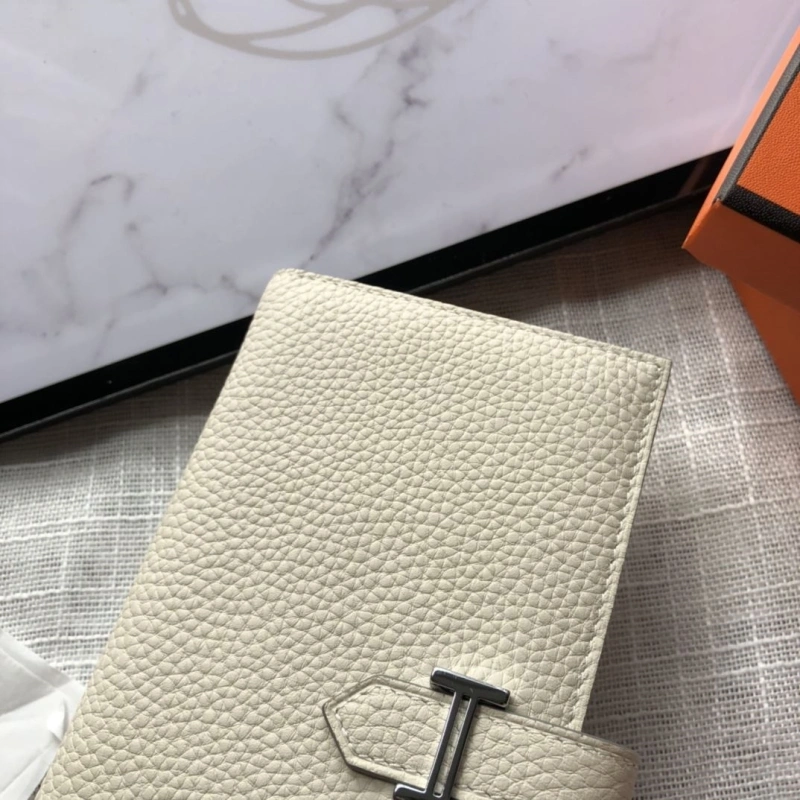 H**me5 wallets 4197-0267