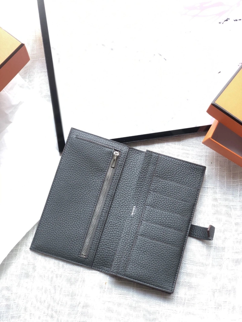 H**me5 wallets 4197-0270