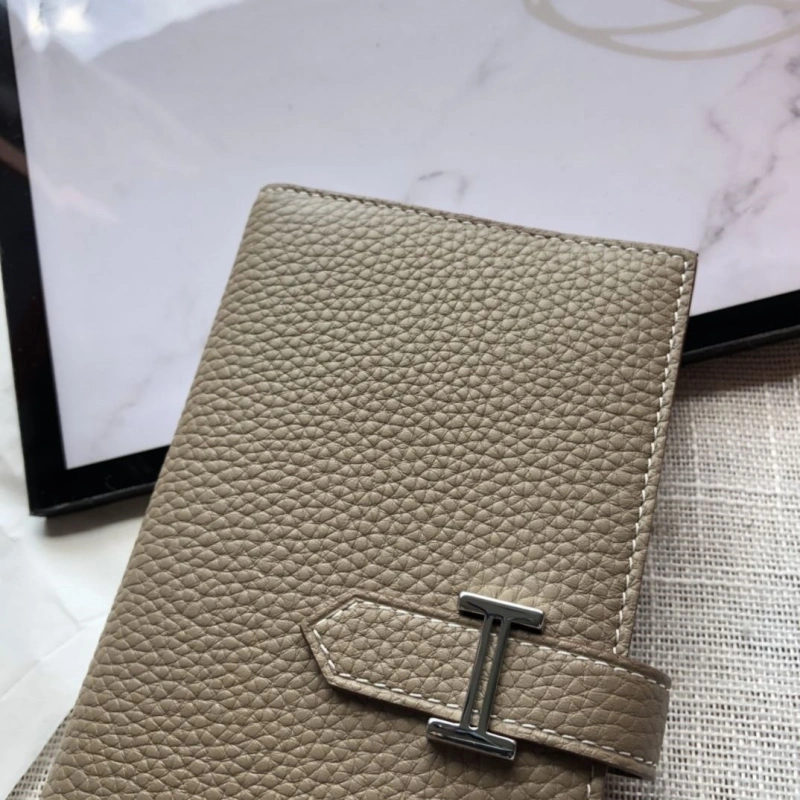 H**me5 wallets 4197-0273