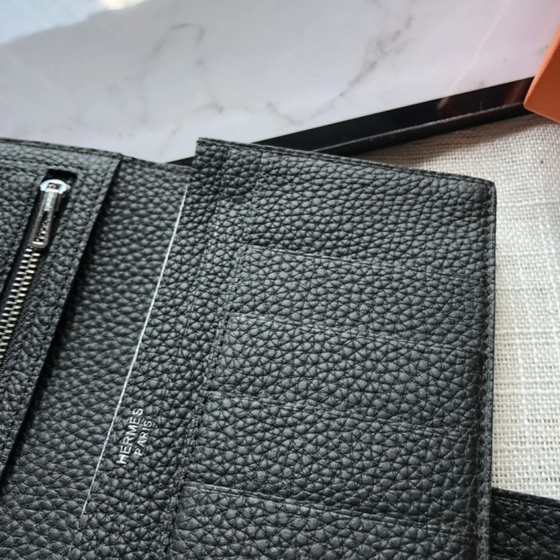 H**me5 wallets 4197-0274