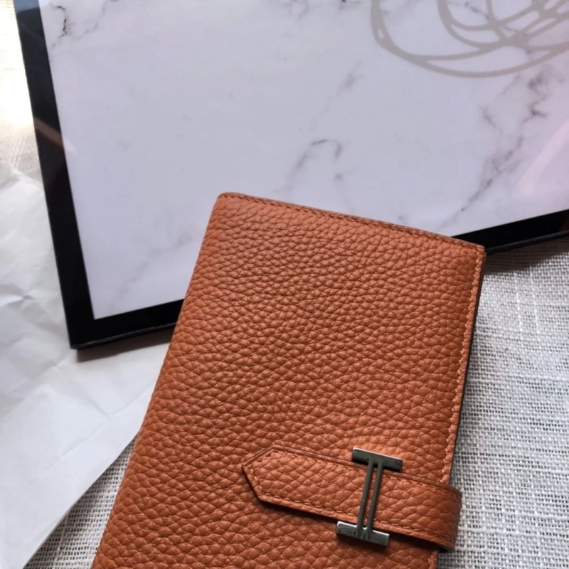 H**me5 wallets 4197-0275