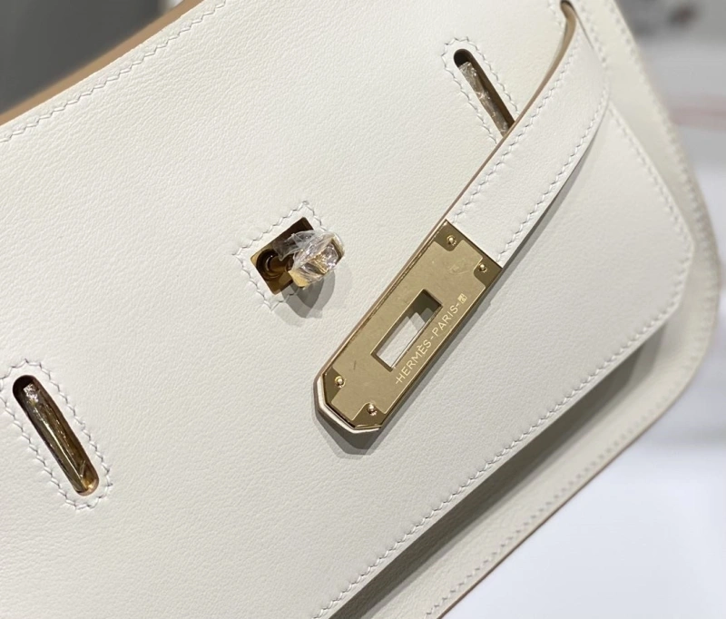 H**me5 satchel bags 4197-0343