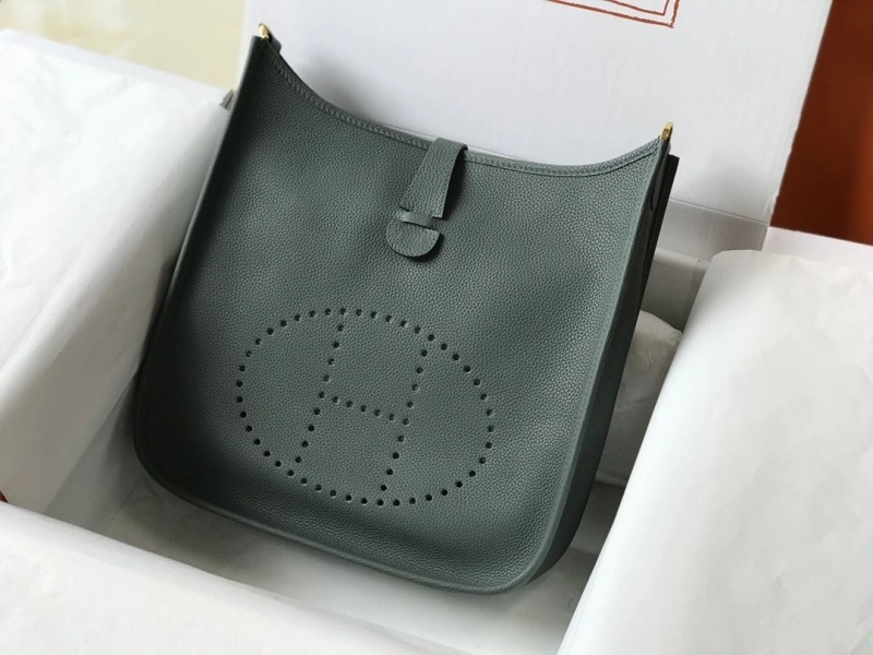 H**me5 satchel bags 4197-0553
