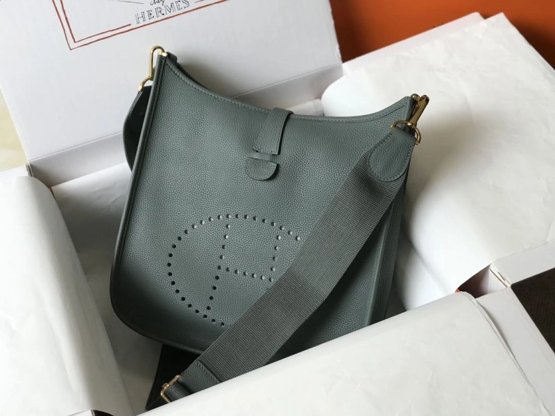 H**me5 satchel bags 4197-0553