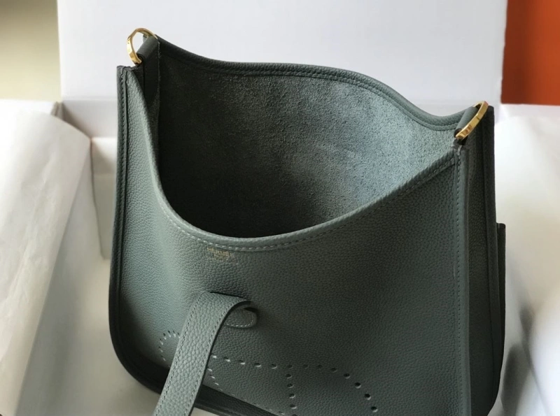 H**me5 satchel bags 4197-0553