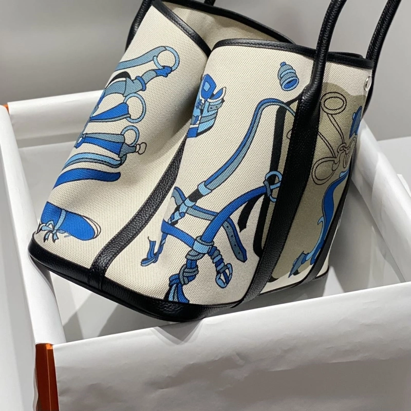 H**me5 shopping bags 4197-0571