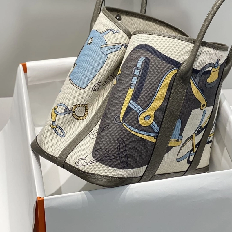 H**me5 shopping bags 4197-0574