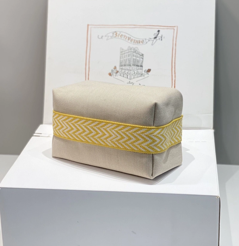 H**me5 cosmetic bags 4197-0588
