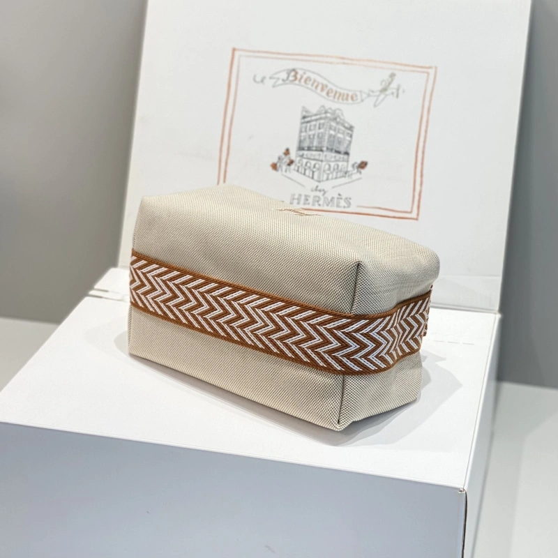 H**me5 cosmetic bags 4197-0590