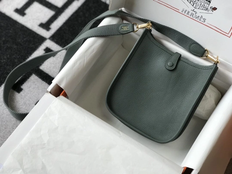 H**me5 satchel bags 4197-0651