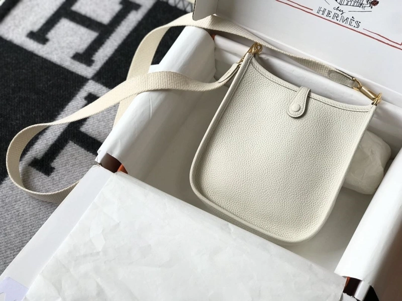 H**me5 satchel bags 4197-0655