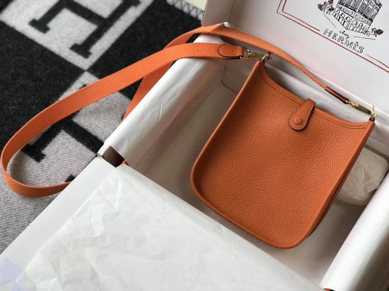 H**me5 satchel bags 4197-0661