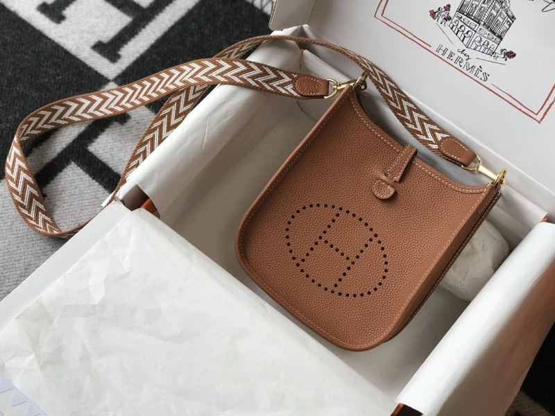 H**me5 satchel bags 4197-0664