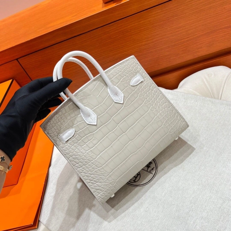 H**me5 faubourg bags 4197-0677