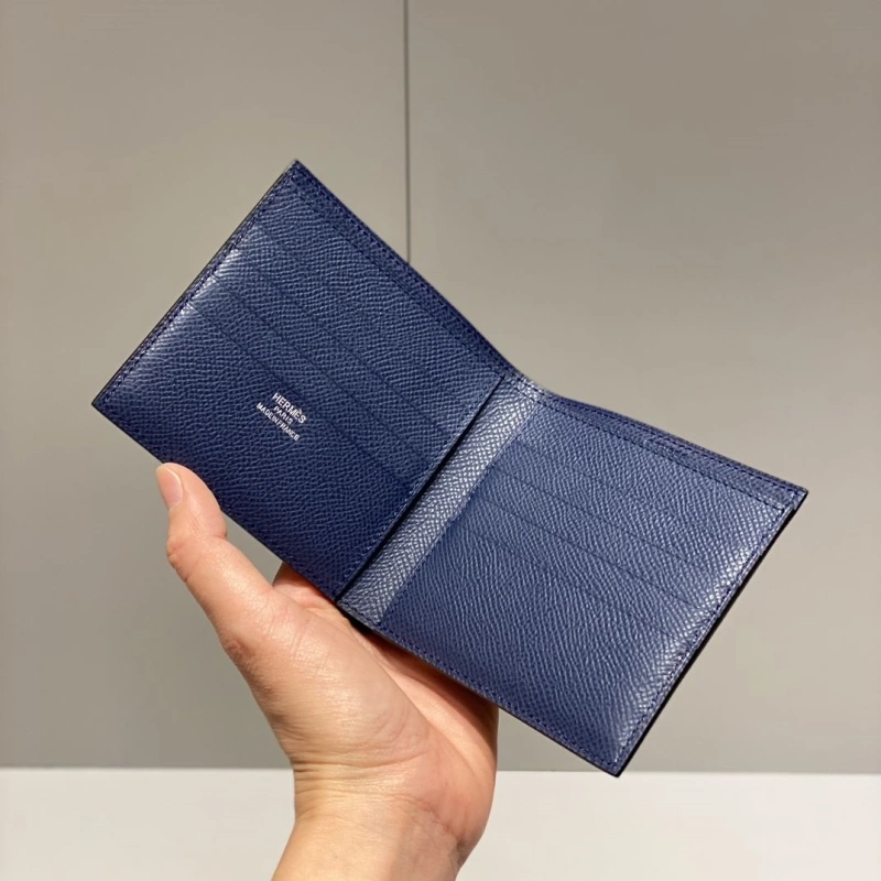 H**me5 wallets 4197-0692