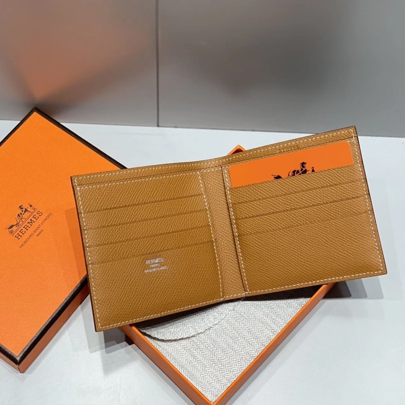 H**me5 wallets 4197-0693