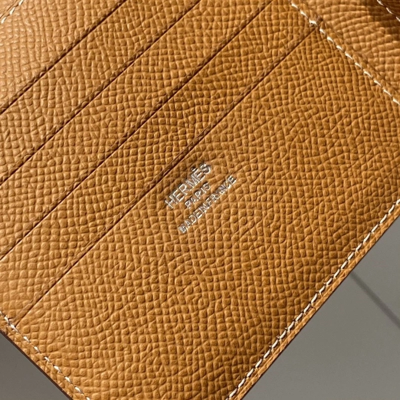 H**me5 wallets 4197-0693