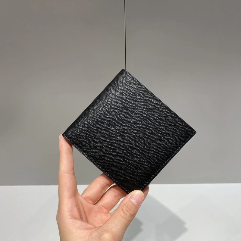 H**me5 wallets 4197-0695