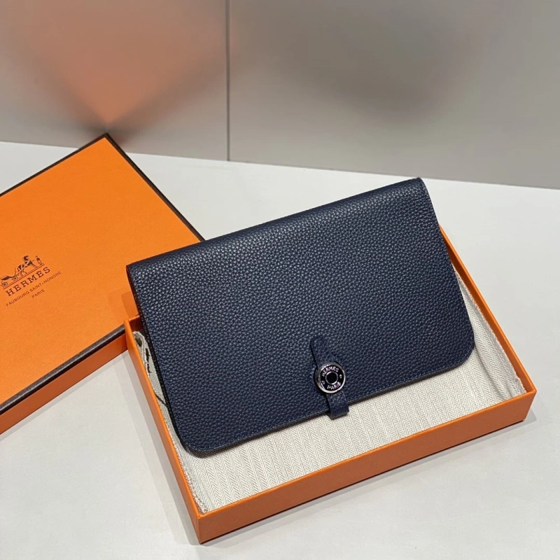 H**me5 wallets 4197-0697