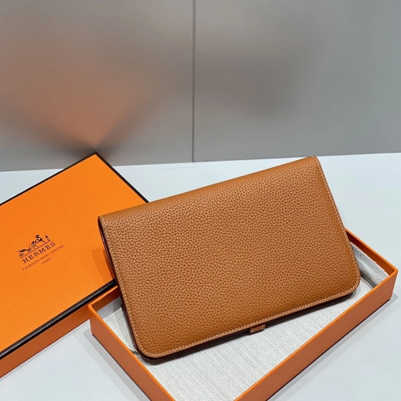 H**me5 wallets 4197-0700