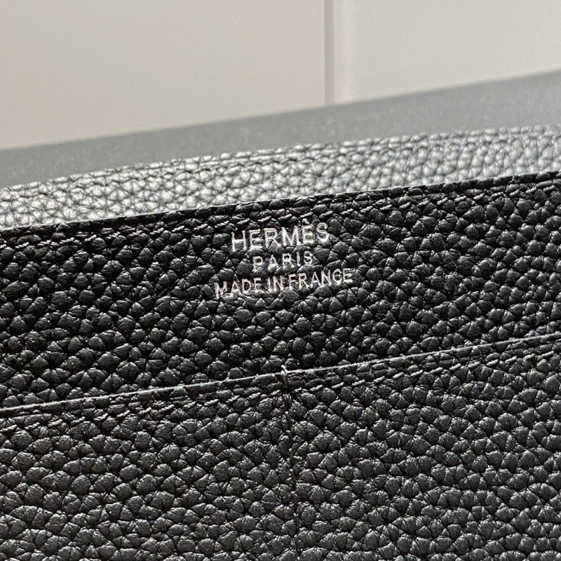 H**me5 wallets 4197-0701