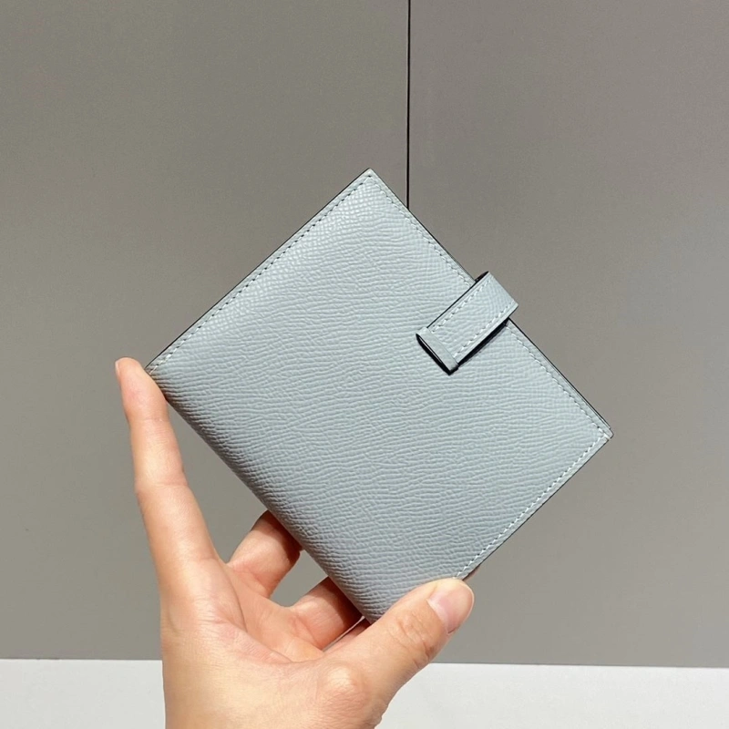 H**me5 wallets 4197-0702