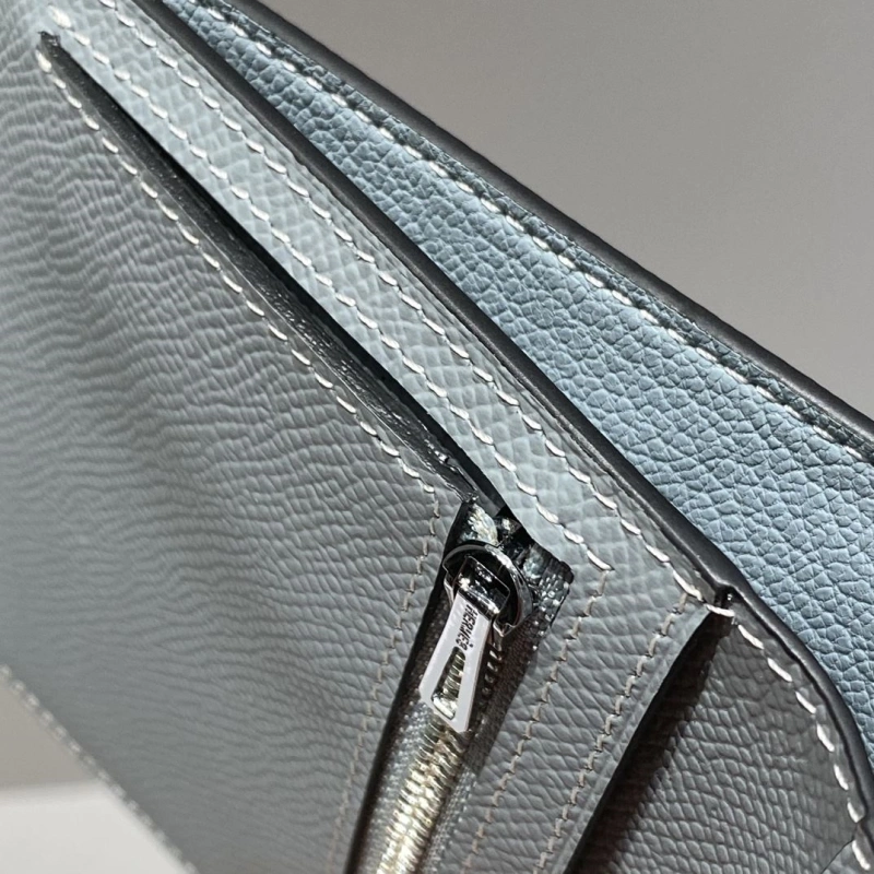 H**me5 wallets 4197-0702