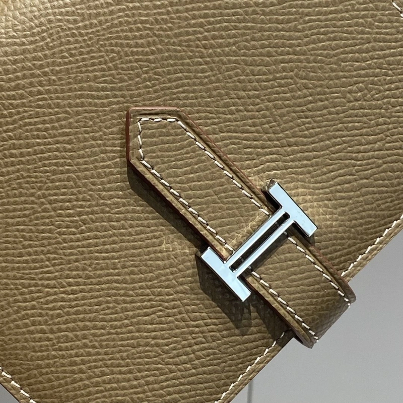 H**me5 wallets 4197-0703
