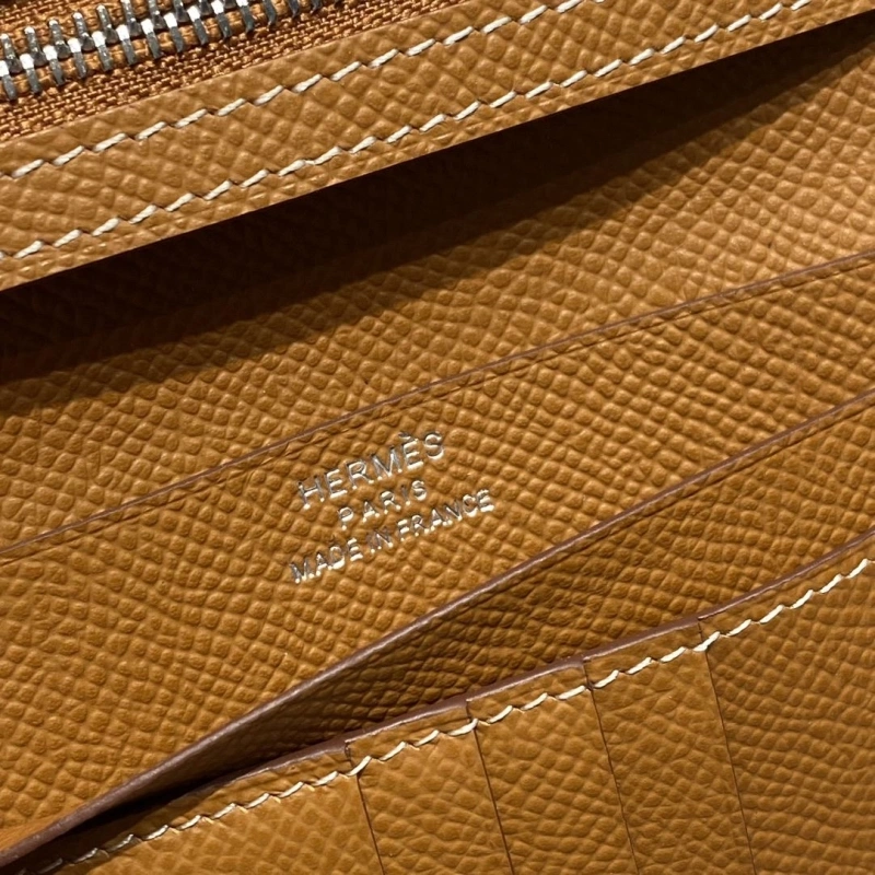 H**me5 wallets 4197-0705