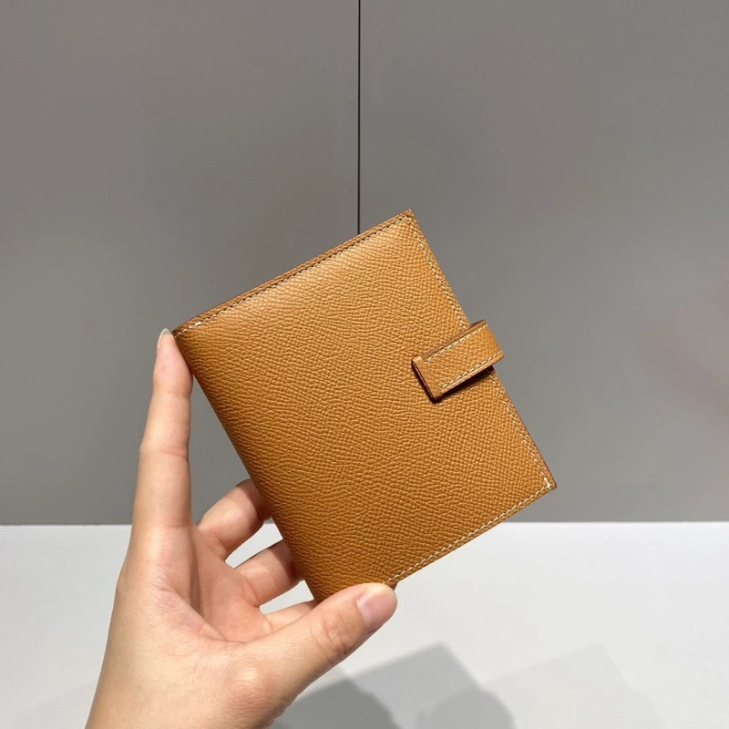 H**me5 wallets 4197-0706