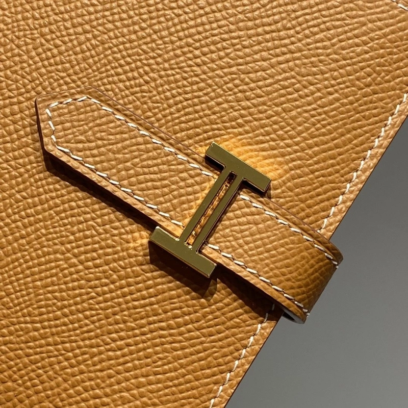 H**me5 wallets 4197-0706