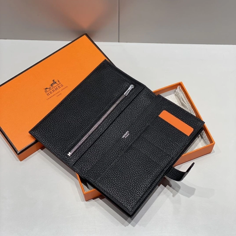 H**me5 wallets 4197-0709