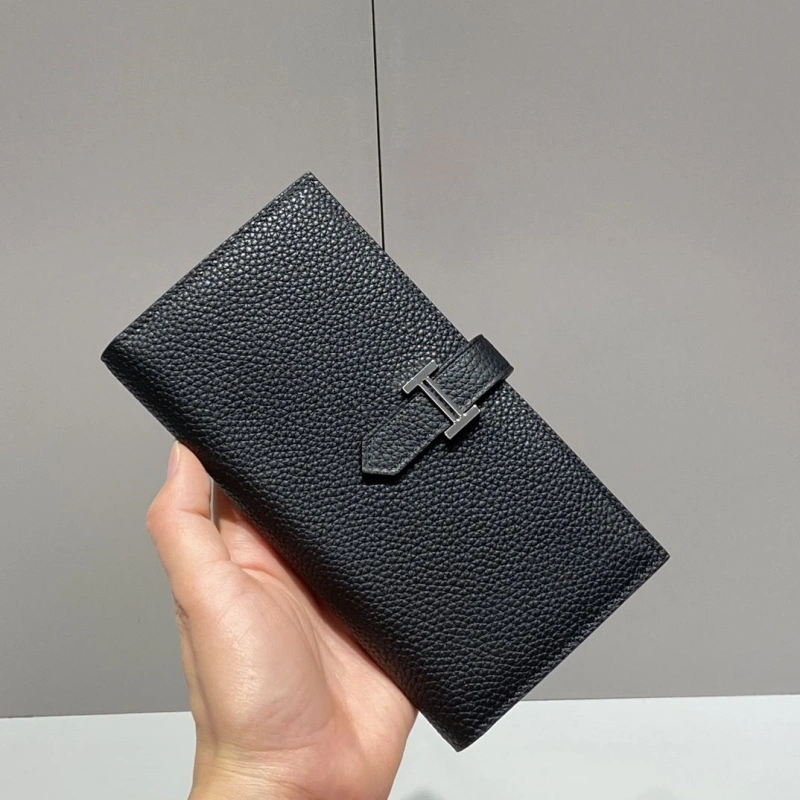 H**me5 wallets 4197-0709