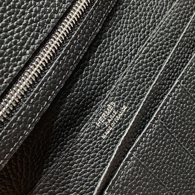 H**me5 wallets 4197-0709