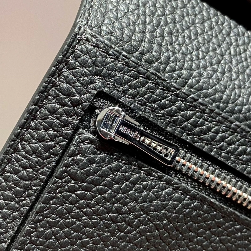 H**me5 wallets 4197-0709