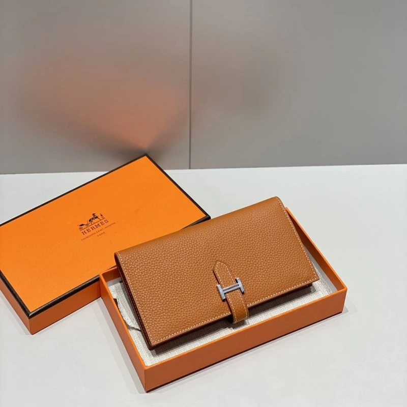 H**me5 wallets 4197-0711