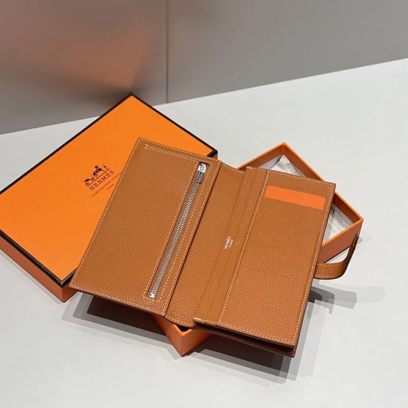 H**me5 wallets 4197-0711