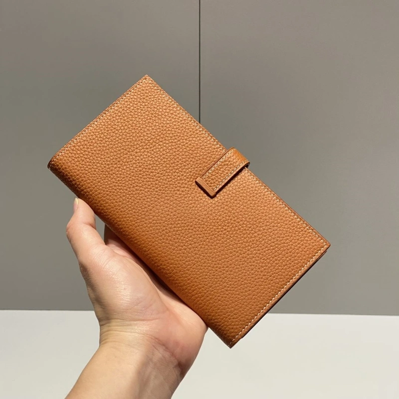 H**me5 wallets 4197-0711