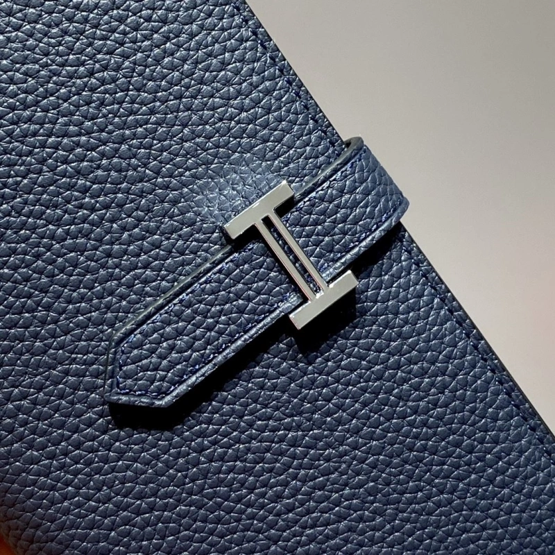 H**me5 wallets 4197-0712
