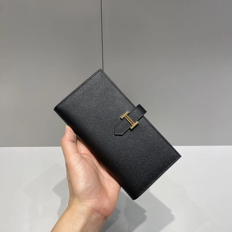 H**me5 wallets 4197-0714
