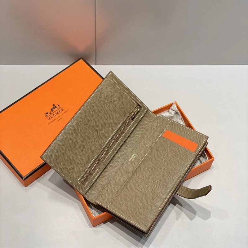 H**me5 wallets 4197-0715