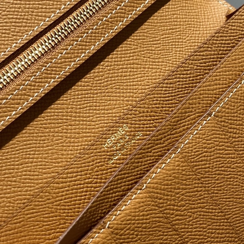H**me5 wallets 4197-0717