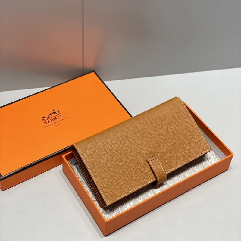 H**me5 wallets 4197-0718