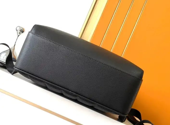 LV Backpacks 4206A-0087