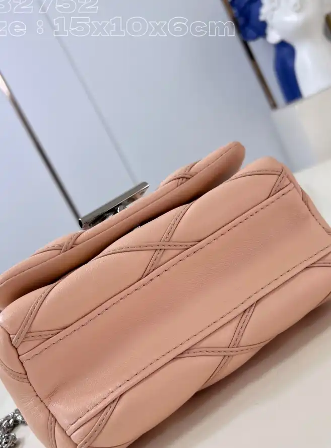 lv twist De*1m bags 4206a-0293