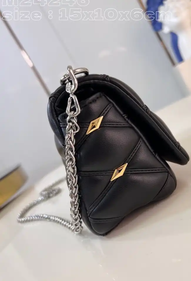 lv twist De*1m bags 4206a-0294