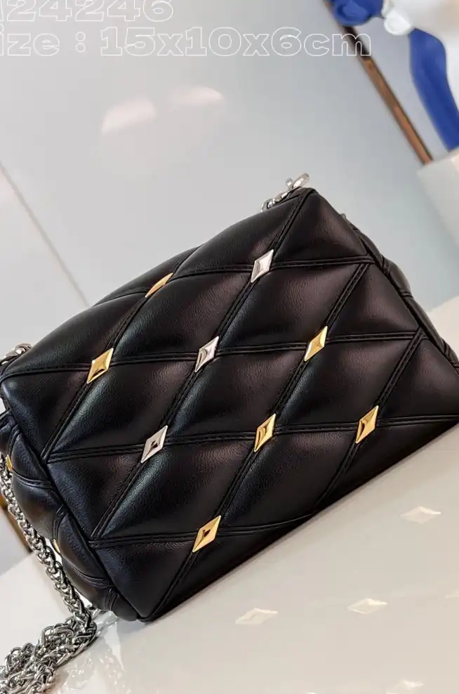 lv twist De*1m bags 4206a-0294