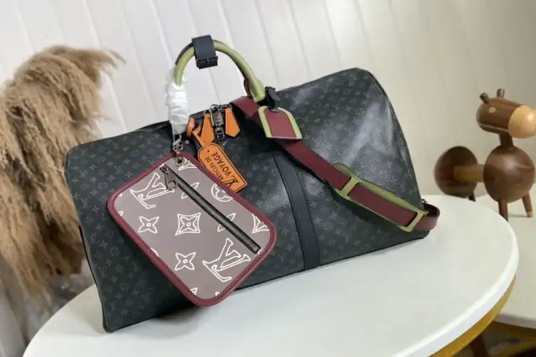 LV Travel Bags 4206A-0361