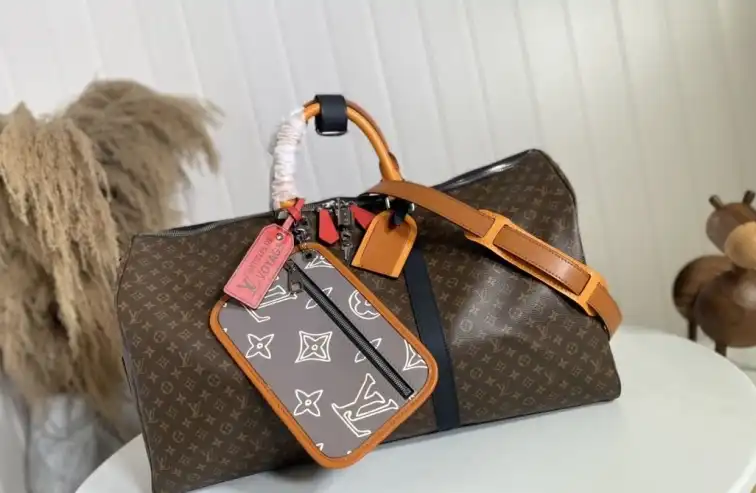 LV Travel Bags 4206A-0362